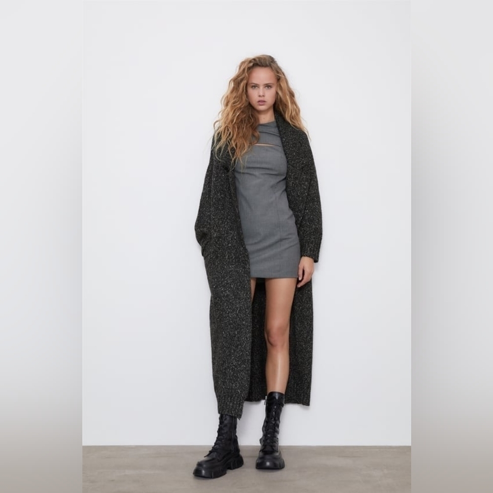 ZARA Womens Large Cut Out Houndstooth Dress in Grey